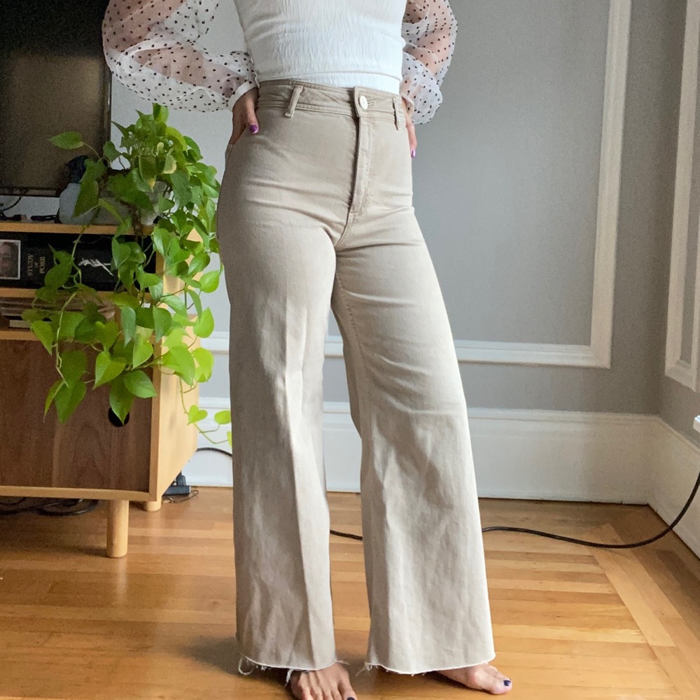 Zara high waisted jeans size USA 4